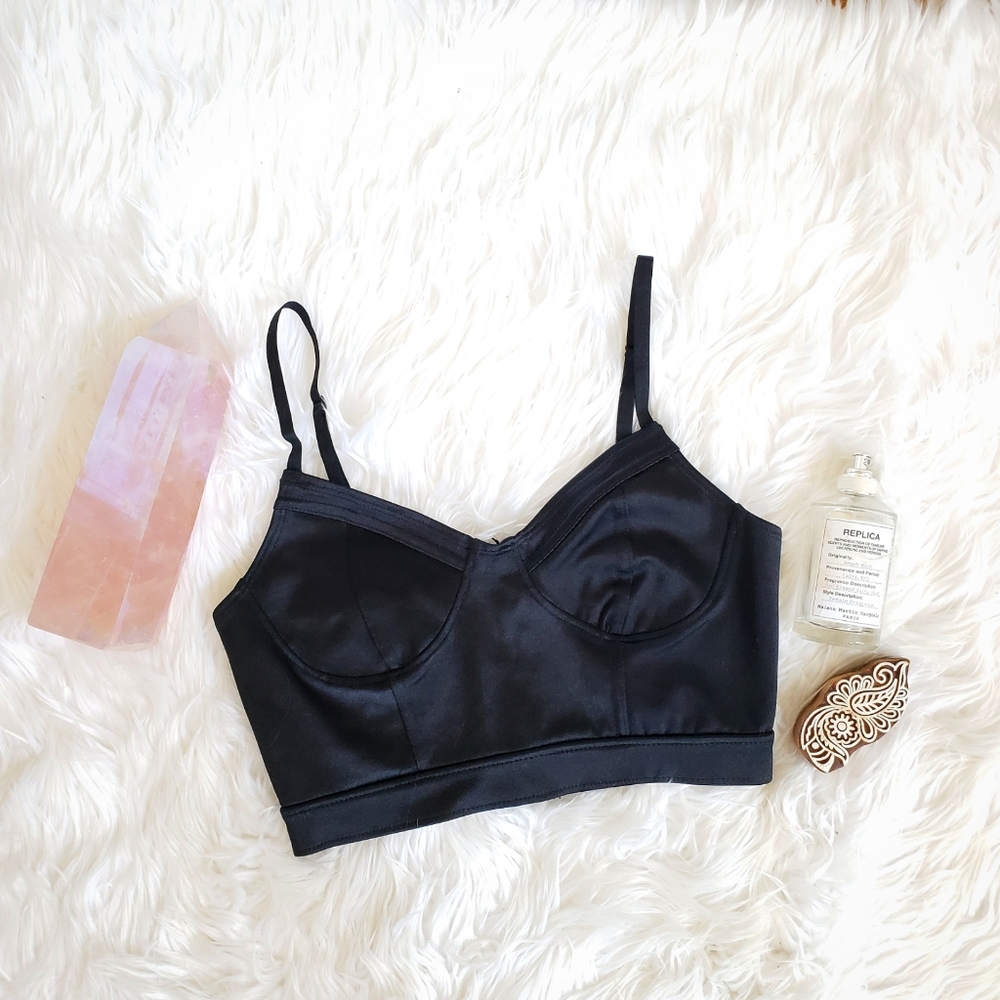 American Apparel • Back Zip Strap Panel Crop Top